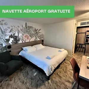 3* Hotel Kyriad Aeroport Marseille