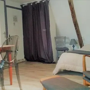 https://hotel-le-saint-yves.inbrittany.com