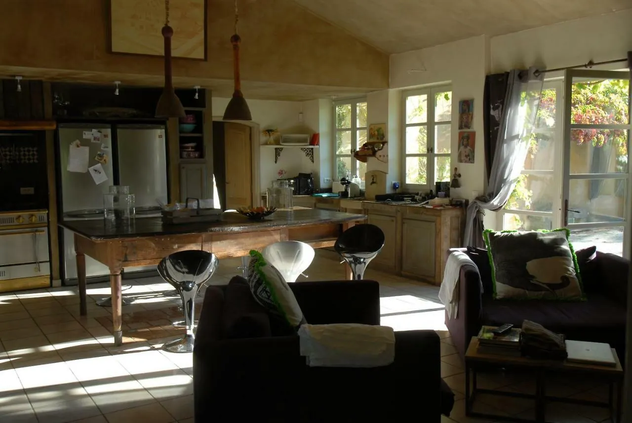 Couette-café Clos De La Fontaine Cabrières-dʼAvignon